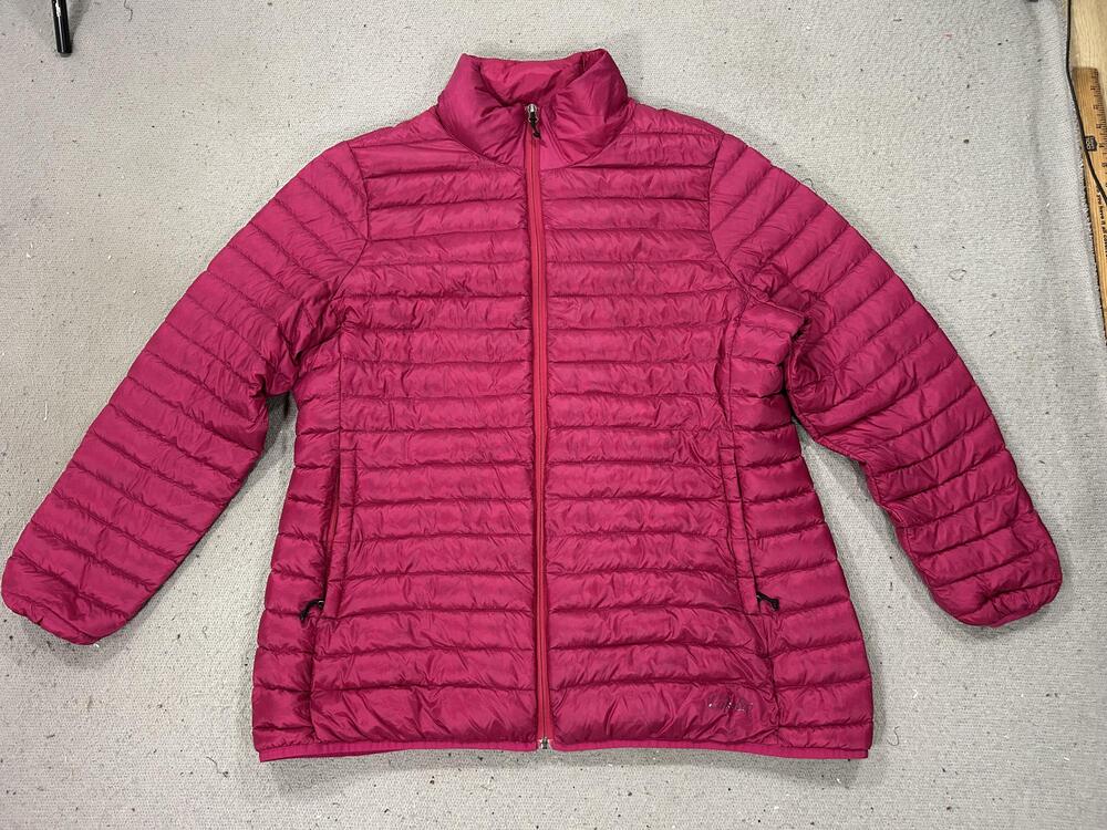 Cabela's Jacket Womens 2XL Pink Down Puffer Packable Lightweight Hiking Outdoors